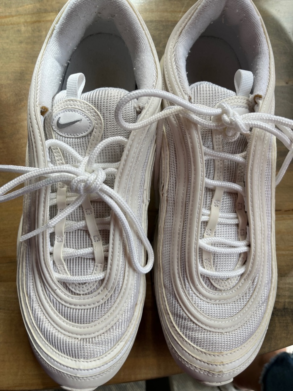 Nike AirMax 97 Men’s White Mesh Lace-Up Sneakers. Size9 Some wear inside heel
